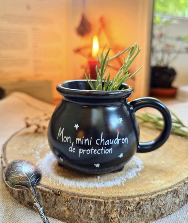 Mini mug chaudron de protection - Les petits chaudrons
